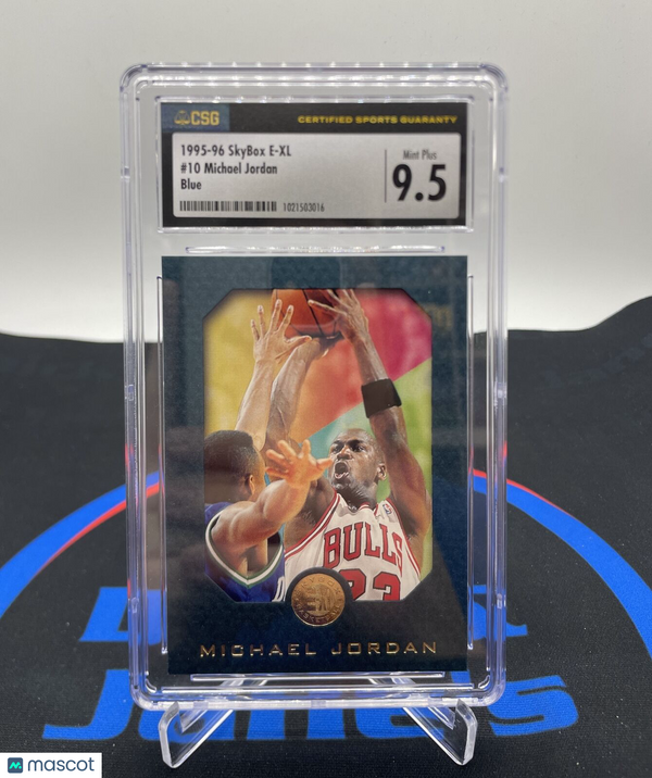 1995-96 SkyBox E-XL Michael Jordan CSG 9.5 Basketball Card #10