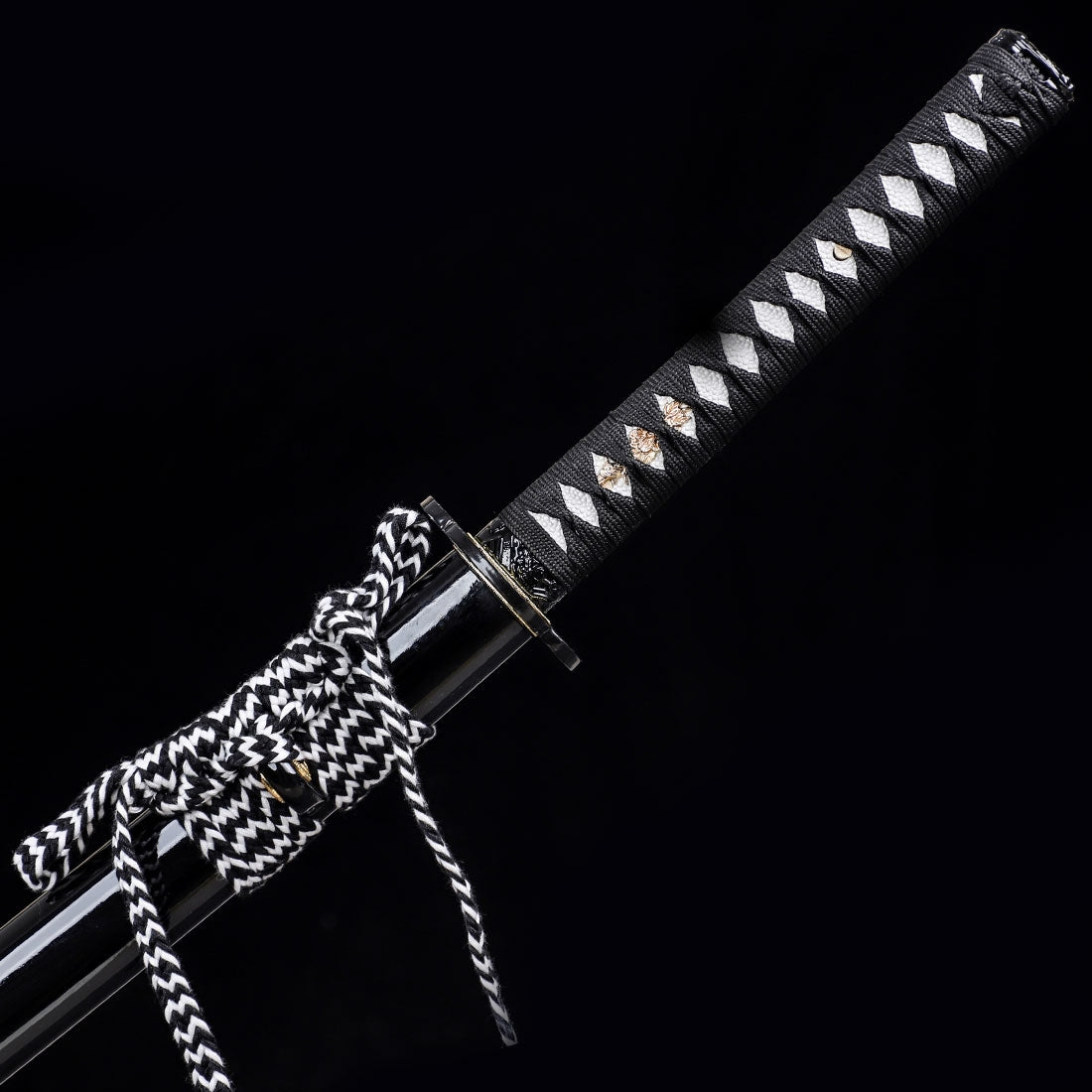 Handmade Japanese Samurai Sword Full Tang With Black Blade
