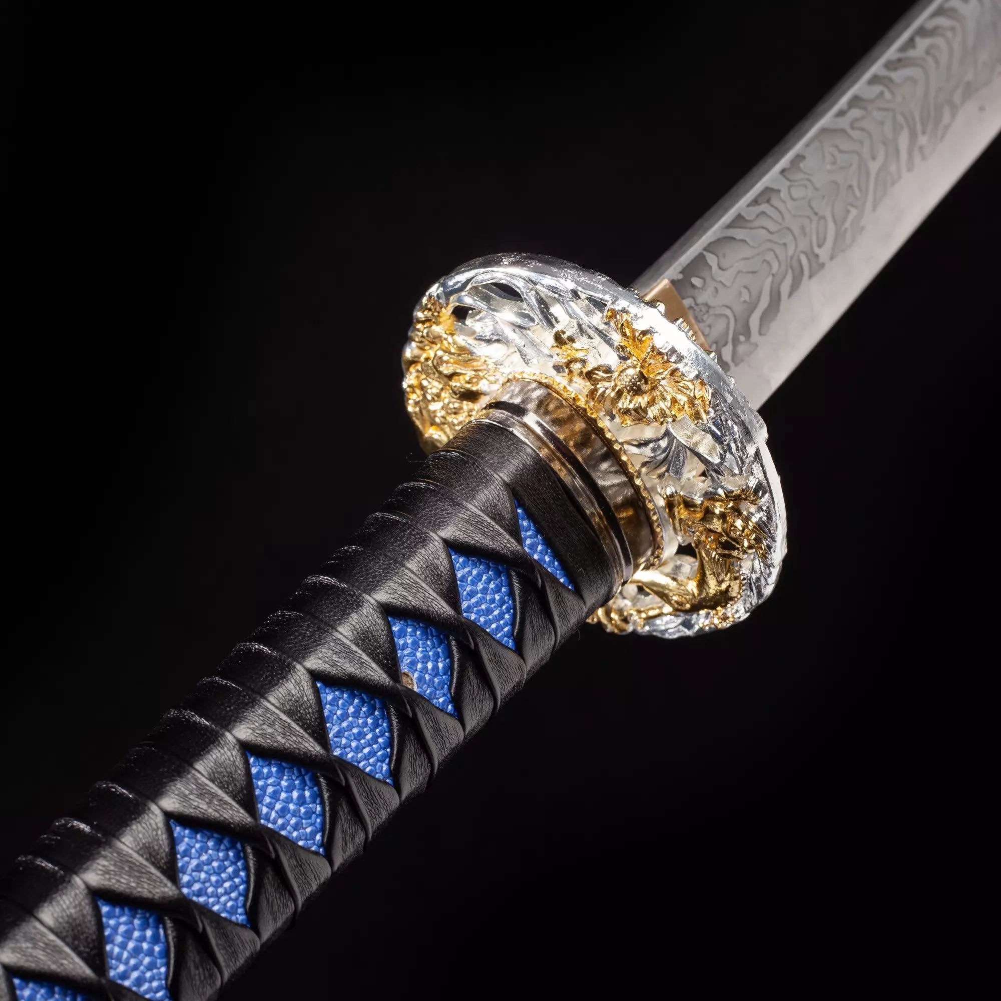 Handmade Japanese Nihonto Katana Sword With Black Leather Scabbard