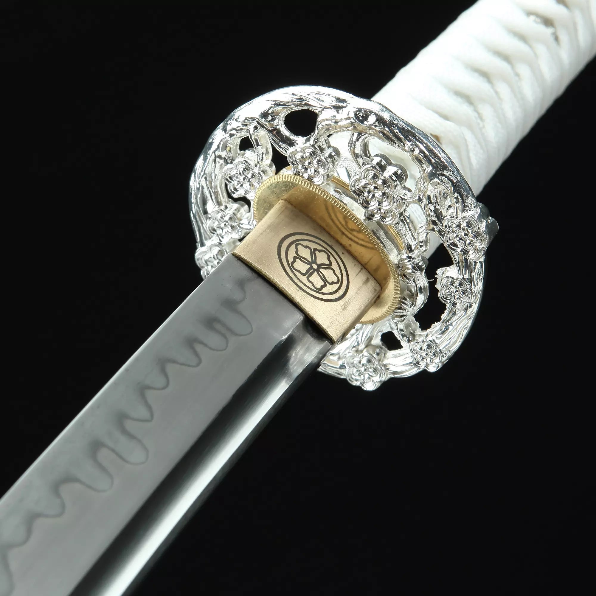 Handmade Japanese Katana Sword T10 Folded Clay Tempered Steel With White Scabbard