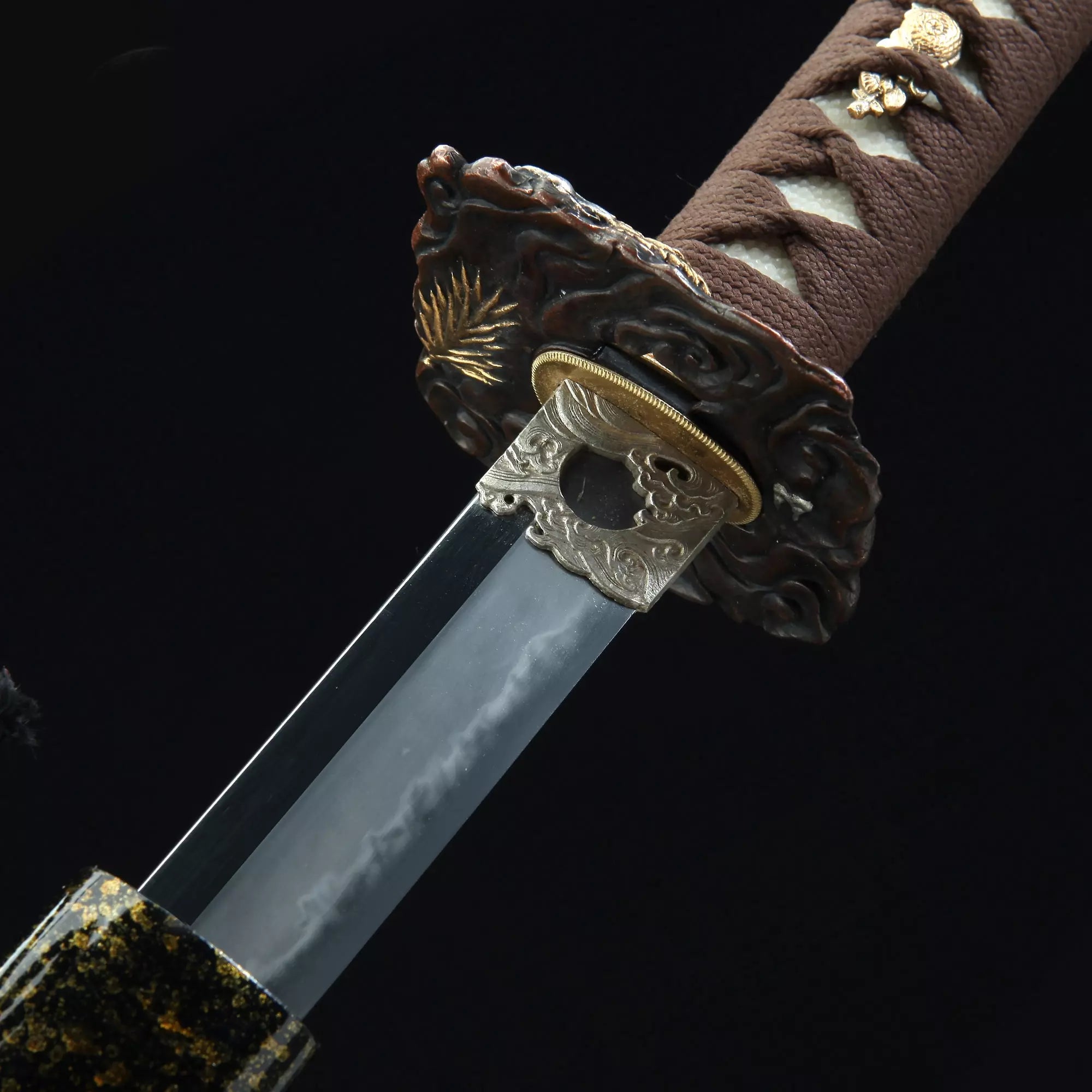 Handmade Japanese Katana Sword Clay Tempered With Dragon Tsuba