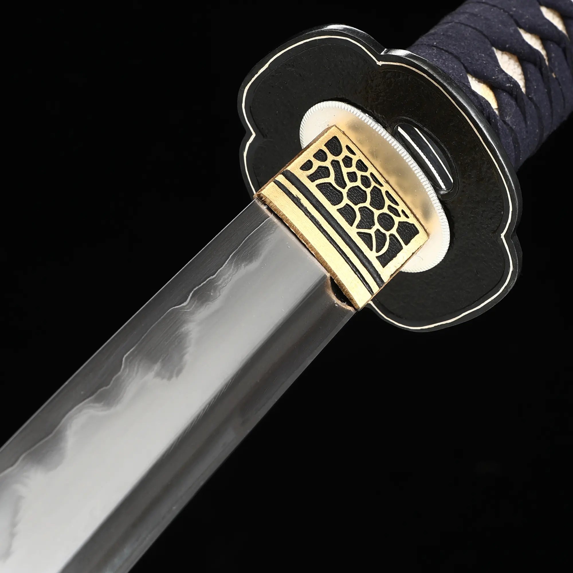 High-performance Handmade Katana Sword Sanmai Steel With Clay Tempered Blade
