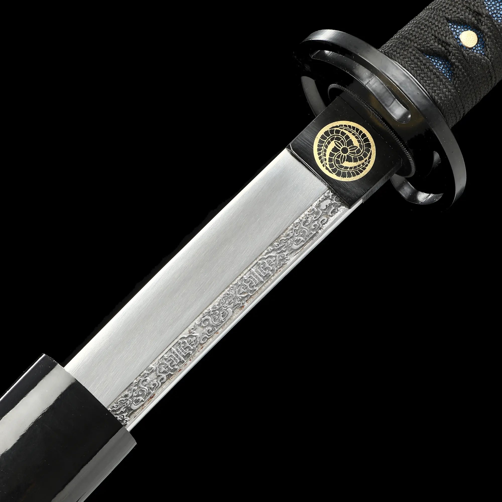 Handmade Full Tang Katana Sword 1095 Carbon Steel With Engraving Craft Scabbard