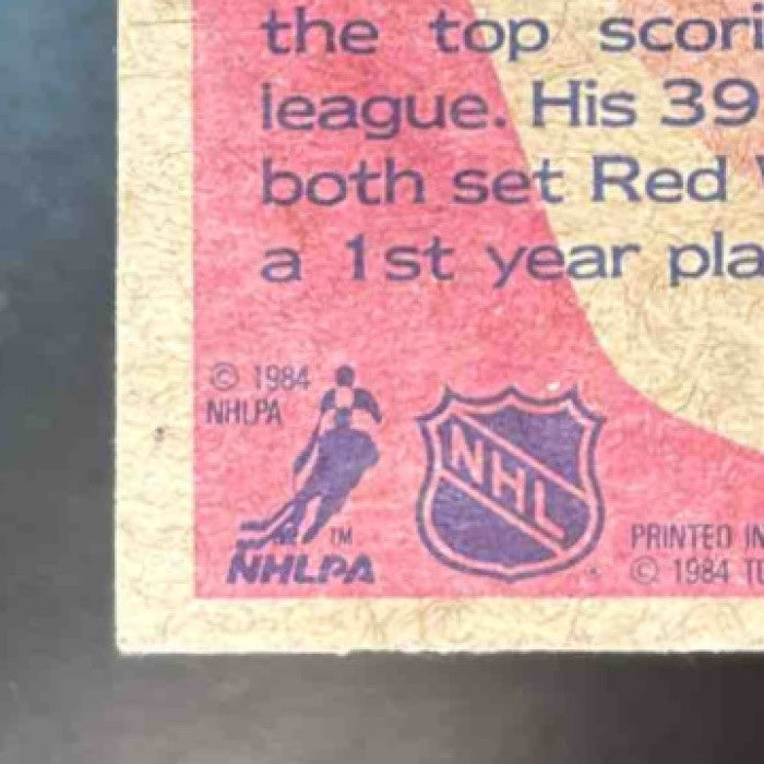 1984-85 Topps Steve Yzerman #49 RC Detroit Red Wings - Sports Cards