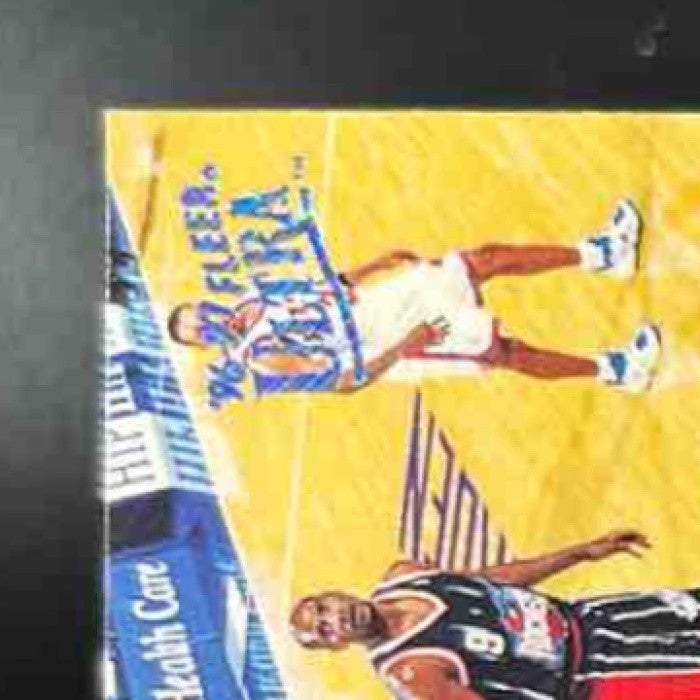 1996 Fleer Ultra Larry Johnson Platinum Medallion #221 New York Knicks - Sports Cards
