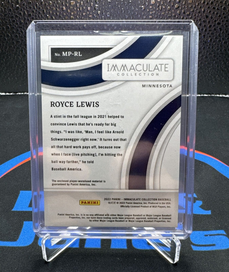 2022 Panini Immaculate Materials Relics Sock /25 Royce Lewis