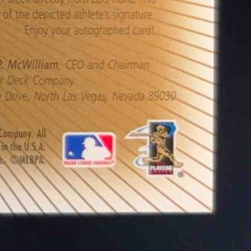 2005 Ultimate Signature Decades #LT Luis Tiant Autographs Minnesota Twins - Sports Cards