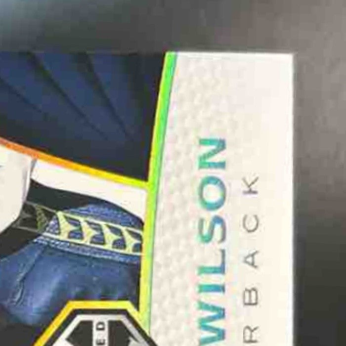 2017 Panini Limited Russell Wilson Gold Spotlight /49 #98 Seattle Seahawks - Sports Cards