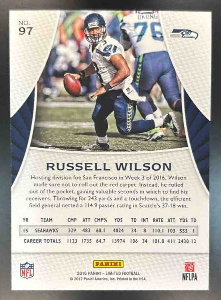 2017 Panini Limited Russell Wilson Gold Spotlight /49 #98 Seattle Seahawks - Sports Cards