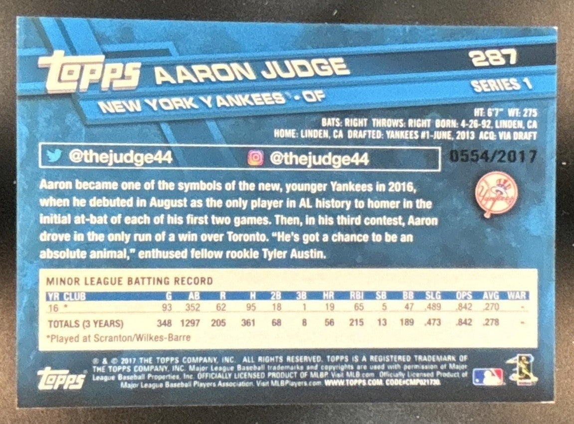 2017 Topps Aaron Judge Gold 554/2017 #287 RC New York Yankees - Sports Cards