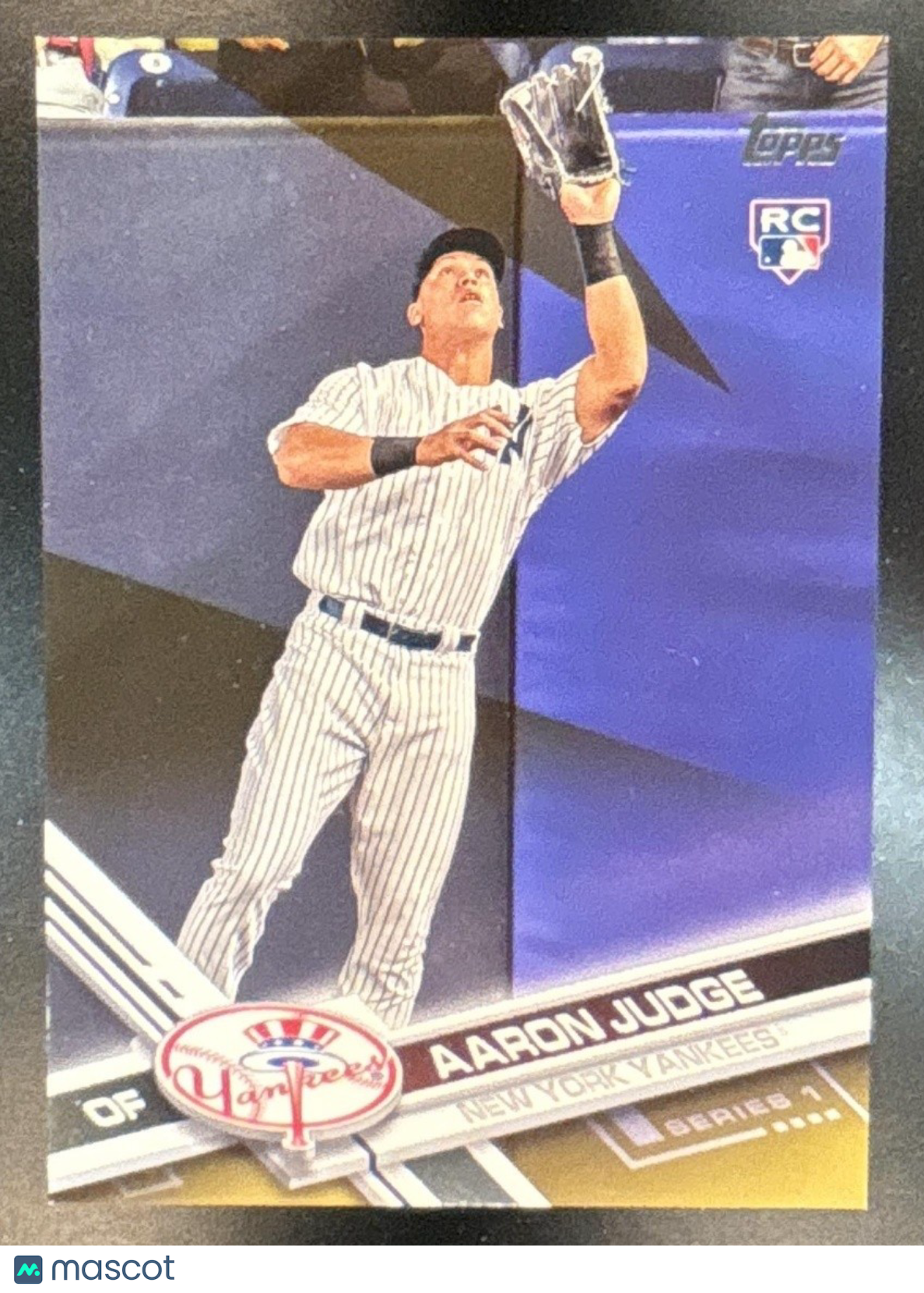 2017 Topps Aaron Judge Gold 554/2017 #287 RC New York Yankees - Sports Cards