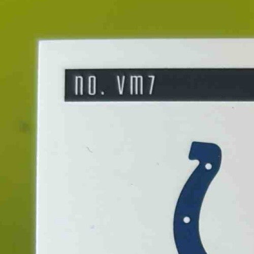 2020 Panini Luminance Peyton Manning Vintage Materials #VM7 Indianapolis Colts - Sports Cards