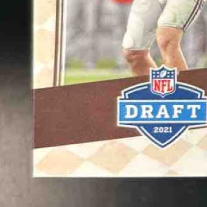 2021 Panini Legacy Mac Jones Futures Patch Auto Silver /150 RC Crimson Tide - Sports Cards