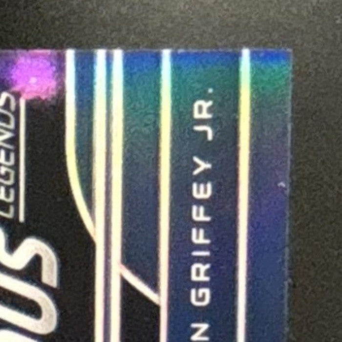 2021 Panini Spectra Ken Griffey Jr. Illustrious Legends Auto Psychedelic 1/1 - Sports Cards