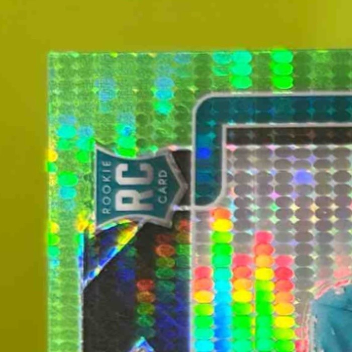 2021 Prizm Travis Etienne Jr. Neon Green Pulsar #344 RC Jacksonville Jaguars - Sports Cards