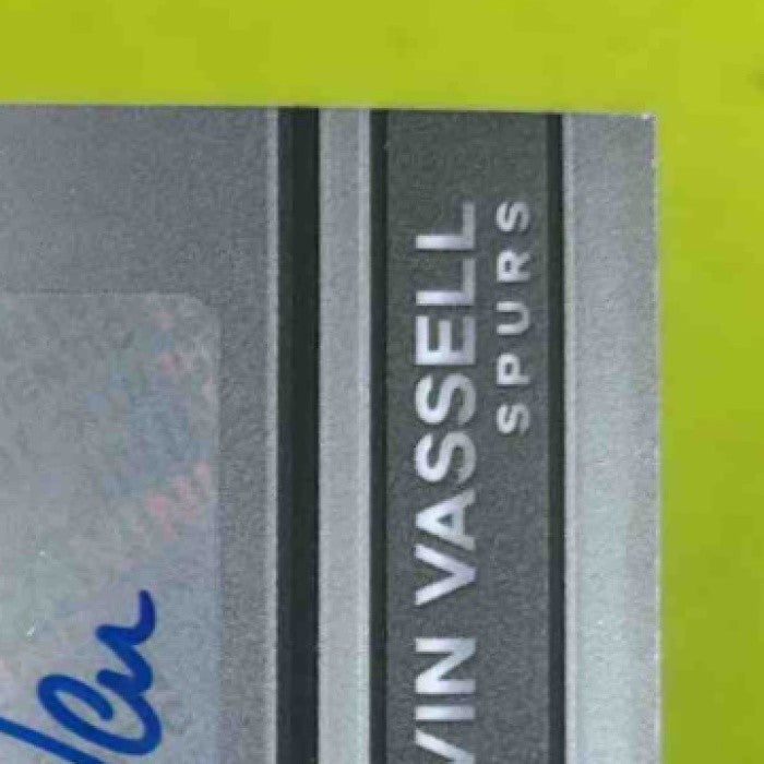 2022-23 Panini Flux Devin Vassell Equinox Auto #EA-DVV San Antonio Spurs - Sports Cards