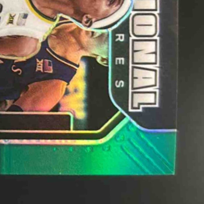 2022-23 Prizm Draft Picks James Akinjo Sensational Signatures Green Auto Bears - Sports Cards