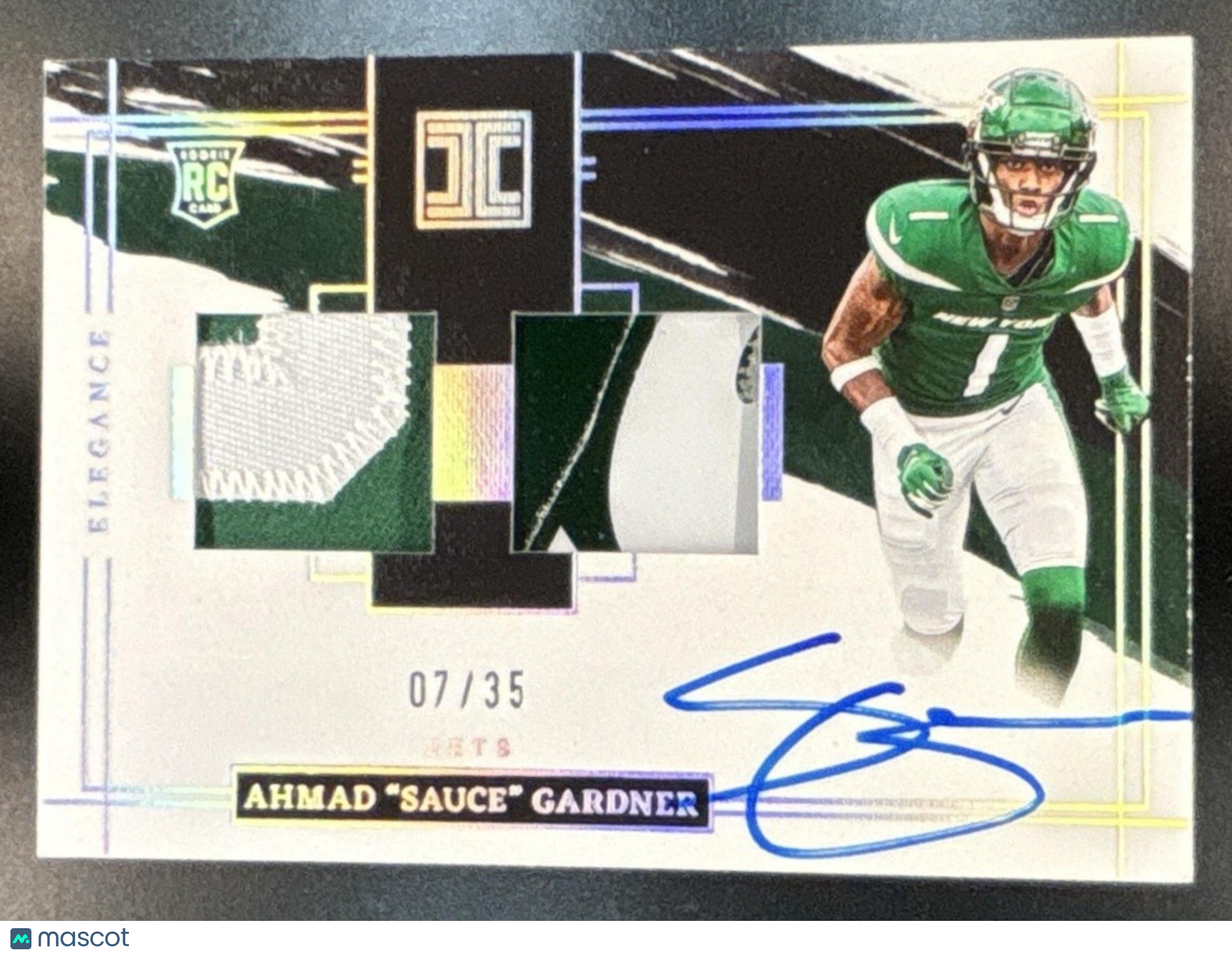 2022 Impeccable Ahmad ’Sauce’ Gardner Elegance Helmet and Nameplate Auto /35 RC - Sports Cards