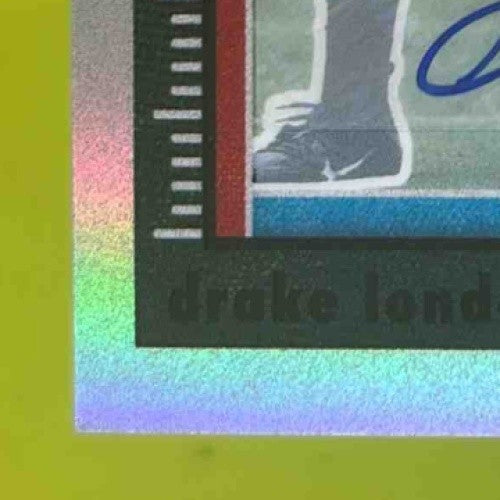 2022 Panini Classics Drake London Premium Edition Signatures #162 RC Auto - Sports Cards