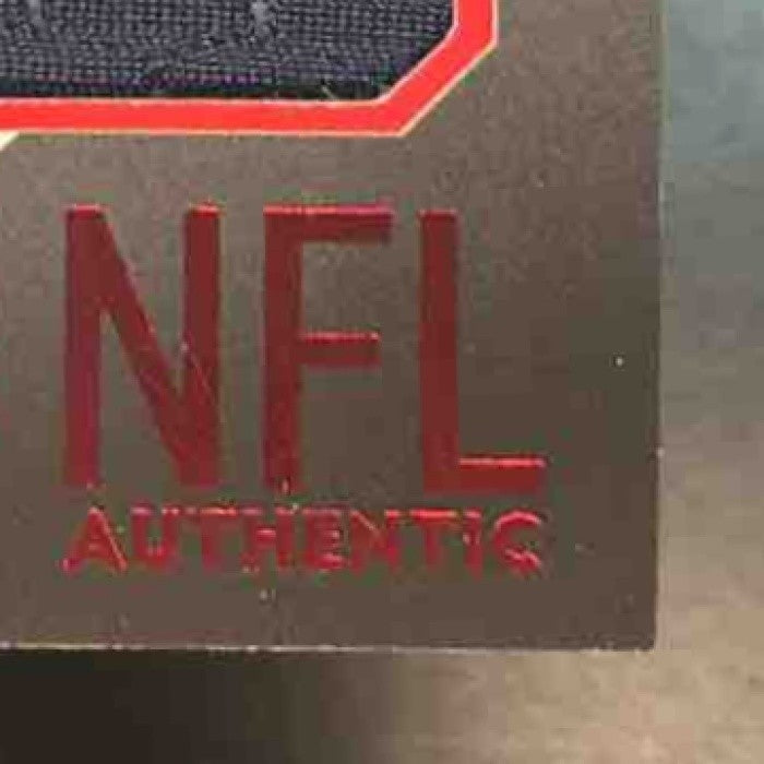 2022 Panini Rookies & Stars Mike Williams NFL Authentic MEM Los Angeles Chargers - Sports Cards