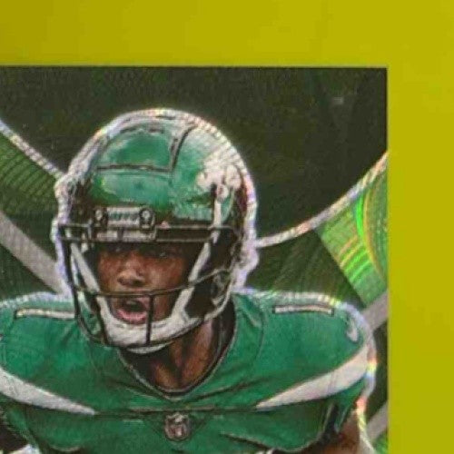 2022 Spectra Ahmad ’Sauce’ Gardner Rookie Patch Auto Neon Green /35 #203 Jets - Sports Cards