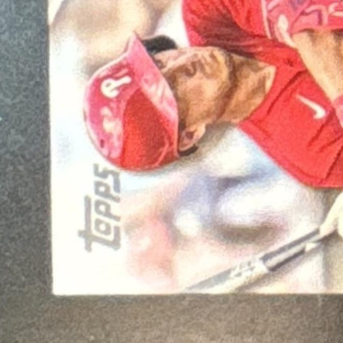 2022 Topps Update J.T. Realmuto Commemorative Batting Helmet Relic Phillies - Sports Cards