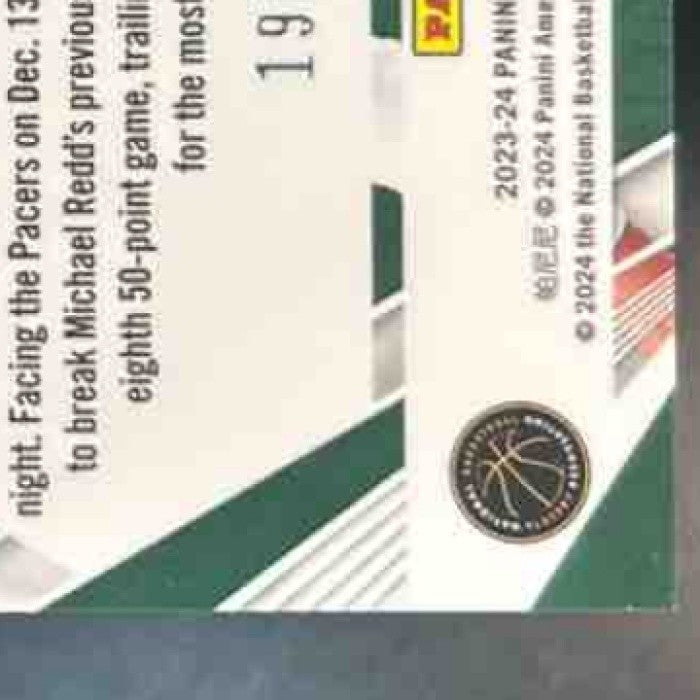 2023-24 Panini Phoenix Giannis Antetokounmpo Paragon Orange Ice /249 #10 Bucks - Sports Cards