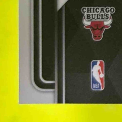 2023 24 Panini Spectra Alex Caruso Retrospect Auto Gold 10/10 Bulls Lakers Sports Cards