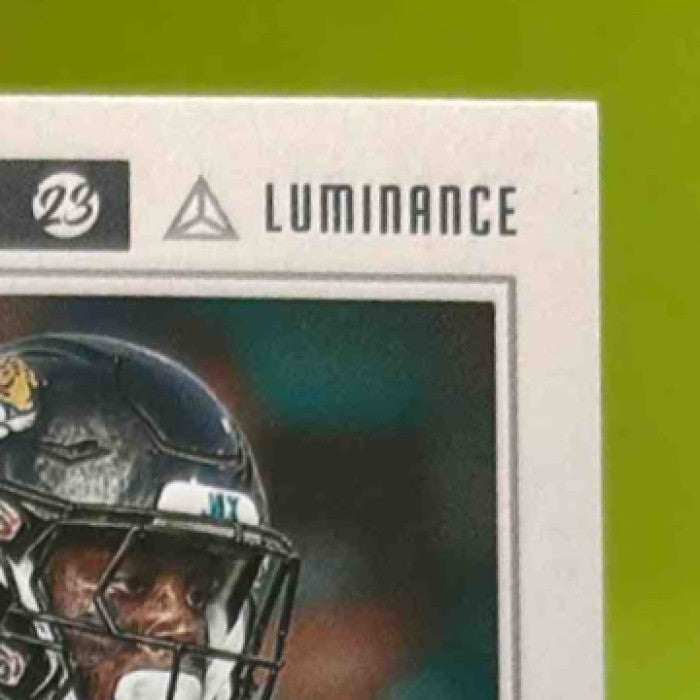 2023 Panini Luminance Travis Etienne Jr. Auto /150 #27 Jacksonville Jaguars - Sports Cards