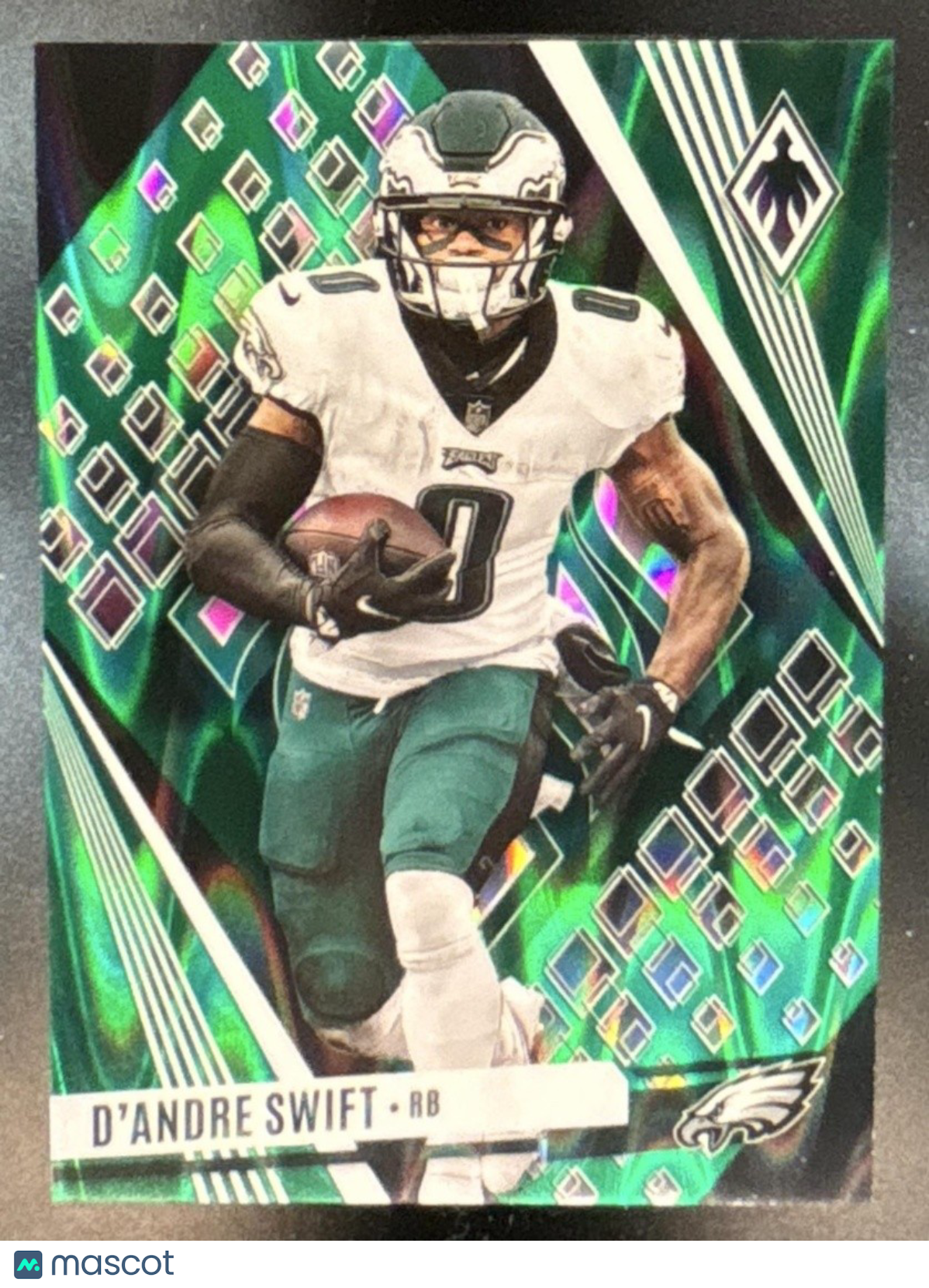 2023 Panini Phoenix D’Andre Swift Green Seismic /25 #32 Philadelphia Eagles - Sports Cards