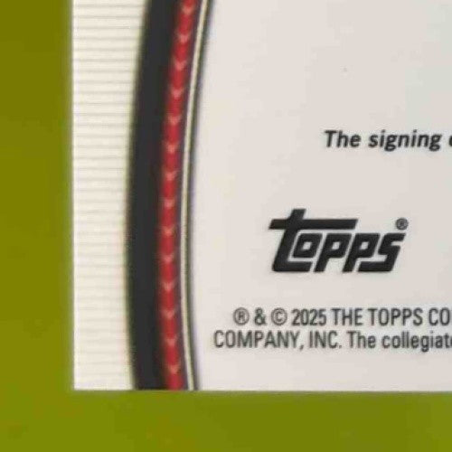 2024 25 Bowman University Chrome Sarah Strong Prospect Auto Refractor #62 DJ2 Sports Cards