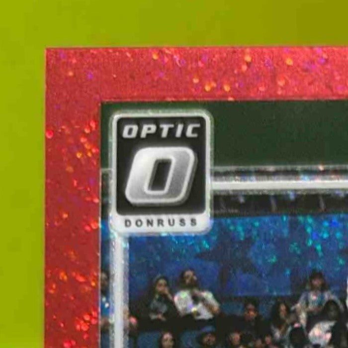 2024-25 Panini Donruss Optic Brook Lopez Fast Break Red /75 #116 Milwaukee Bucks - Sports Cards