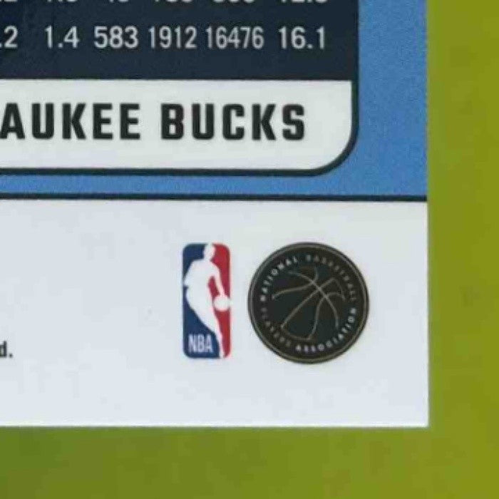 2024-25 Panini Donruss Optic Brook Lopez Fast Break Red /75 #116 Milwaukee Bucks - Sports Cards