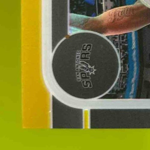 2024-25 Panini Hoops Harrison Barnes Gold Prizm Premium 3/10 San Antonio Spurs - Sports Cards