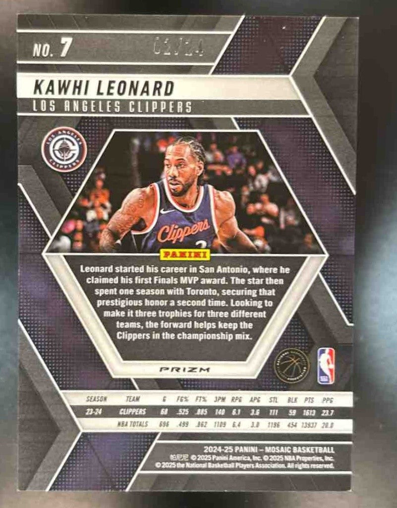 2024-25 Panini Mosaic Kawhi Leonard Purple Snakeskin /24 #7 Los Angeles Clippers - Sports Cards