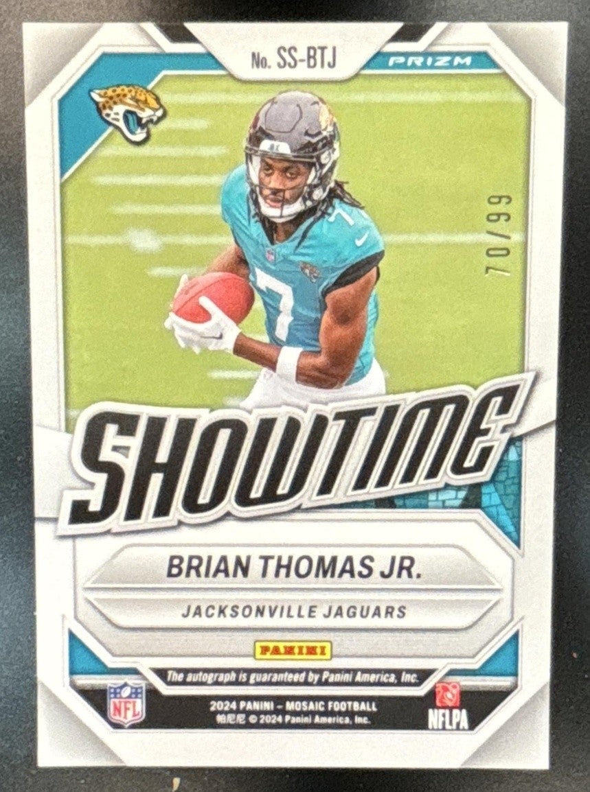 2024 Mosaic Brian Thomas Jr. Showtime Signatures Blue /99 RC Auto Jaguars - Sports Cards