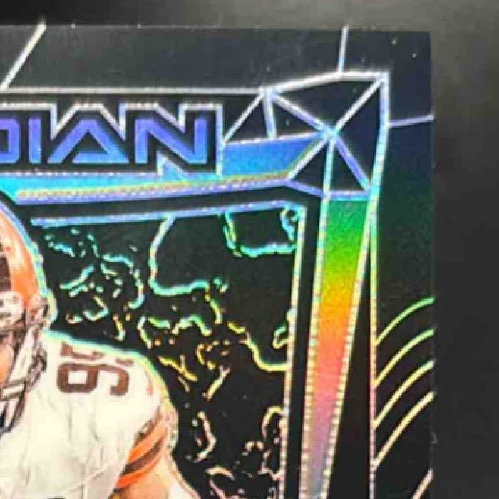 2024 Panini Obsidian Myles Garrett International #43 Cleveland Browns - Sports Cards