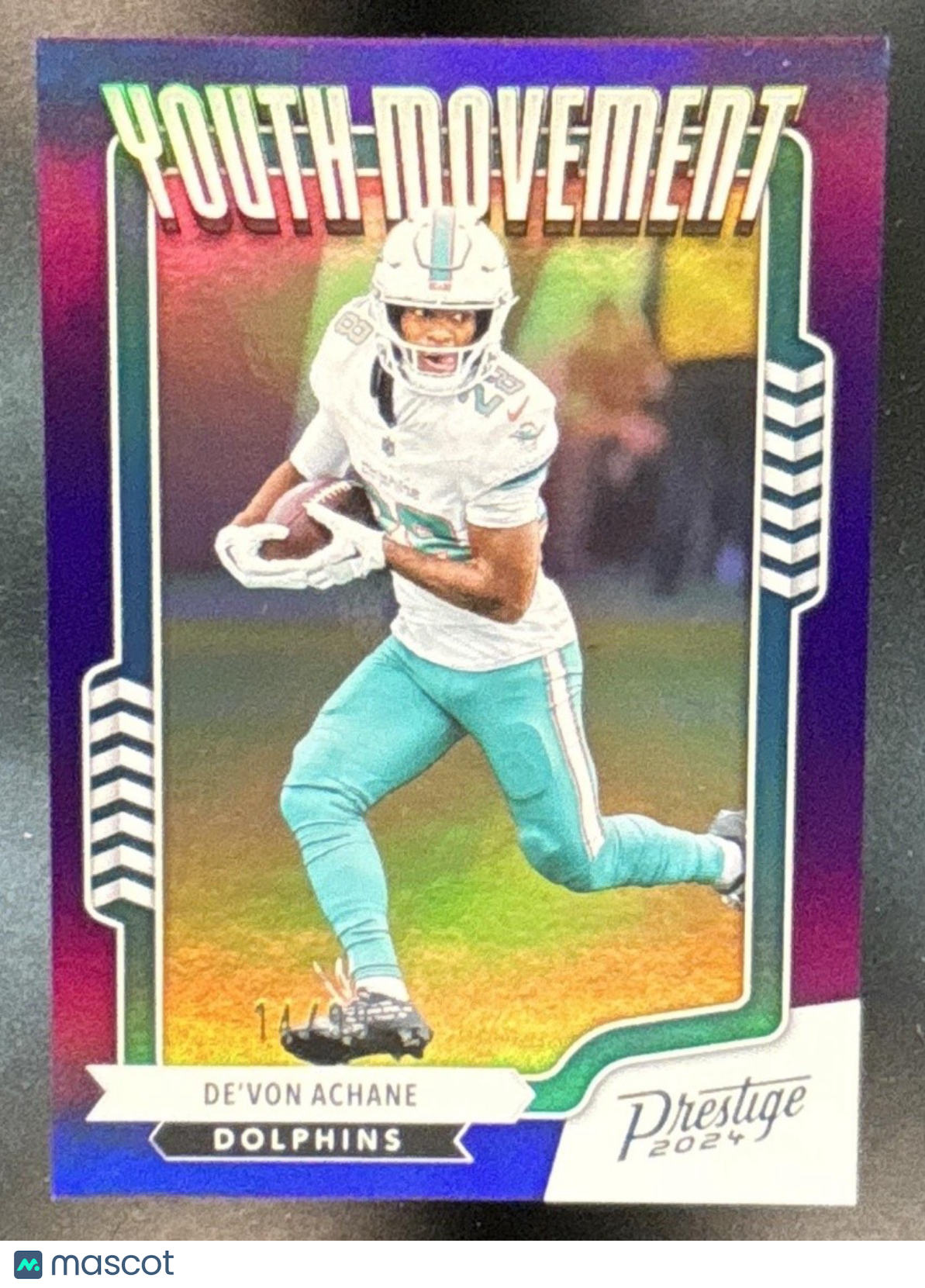 2024 Panini Prestige De’Von Achane Youth Movement Purple /99 Miami Dolphins - Sports Cards