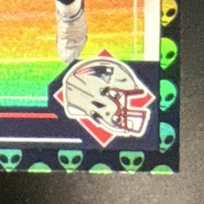 2024 Panini Score Wes Welker Extraterrestrial #198 New England Patriots - Sports Cards