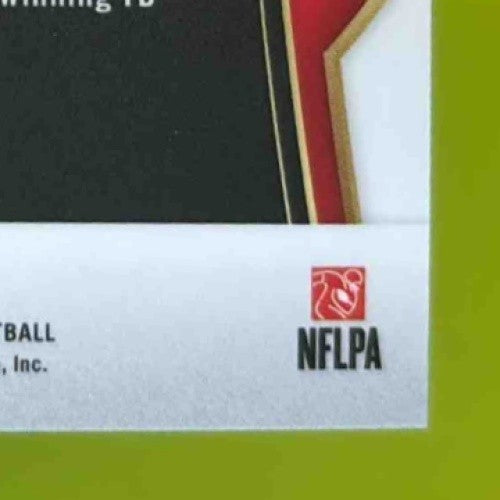 2024 Panini Select Kareem Hunt Concourse White Prizm Shock /199 #75 Chiefs - Sports Cards