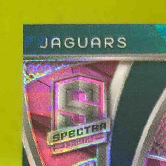 2024 Panini Spectra Travis Etienne Jr. Brilliance Pink Neon Patch /15 Jaguars - Sports Cards