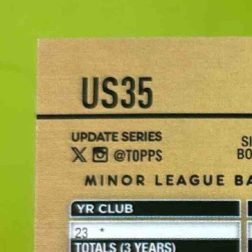 2024 Topps Update Jonatan Clase Golden Mirror SP #US35 RC Seattle Mariners - Sports Cards