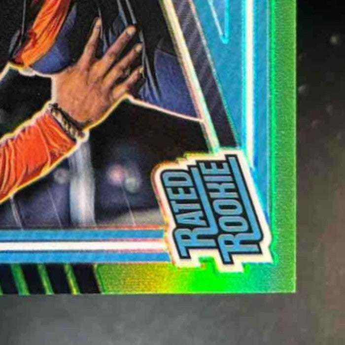 2025 Donruss Optic Luther Burden III Neon Green /199 #275 Chicago Bears - Sports Cards