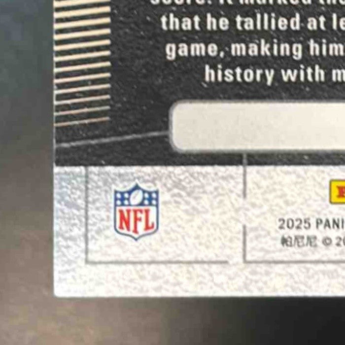 2025 Panini Black Alvin Kamara Royal /99 #67 New Orleans Saints - Sports Cards