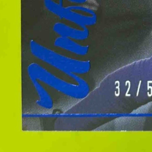 2025 Panini Luminance Derrick Henry Unforgettable Blue /50 #3 Baltimore Ravens - Sports Cards