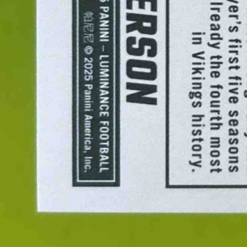 2025 Panini Luminance Justin Jefferson Fuzion #10 Minnesota Vikings - Sports Cards