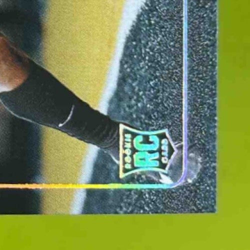 2025 Panini Luminance Luther Burden Dynamic Rookies #8 Chicago Bears - Sports Cards