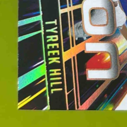 2025 Panini Luminance Tyreek Hill Fuzion #11 Miami Dolphins - Sports Cards