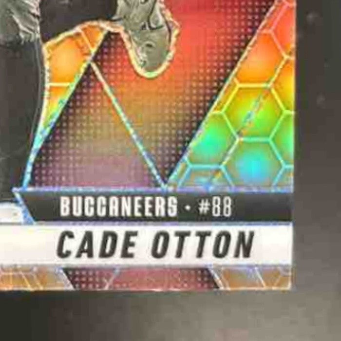 2025 Panini Mosaic Cade Otton Honeycomb Prizm #211 Tampa Bay Buccaneers - Sports Cards