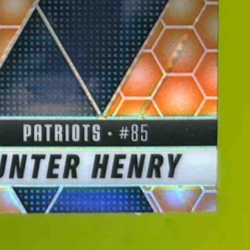 2025 Panini Mosaic Hunter Henry Honeycomb #79 New England Patriots - Sports Cards